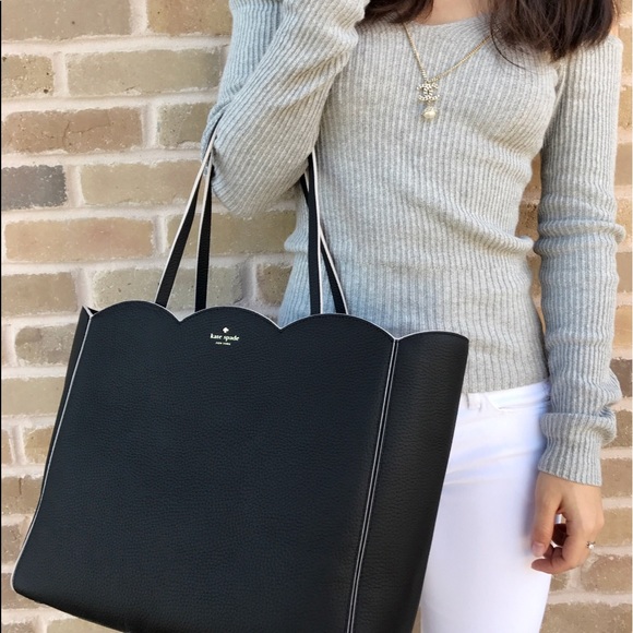 Gaby’sBags👜💕- NWT Kate Spade Black LG Tote - Picture 2 of 8